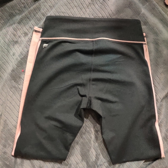 LAST CHANCE Brand New Fabletics leggings - Picture 4 of 5